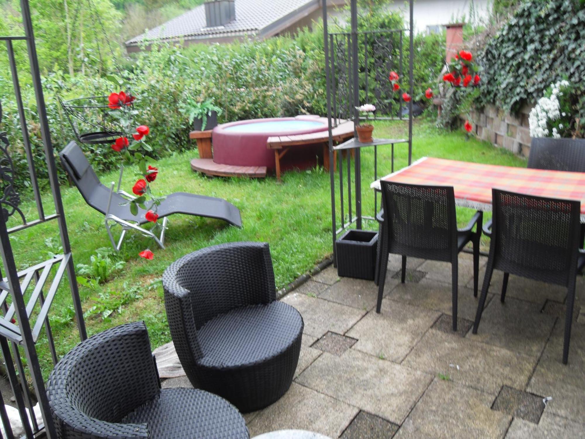 Bed&Breakfast In Flueh Hofstetten-Fluh Room photo