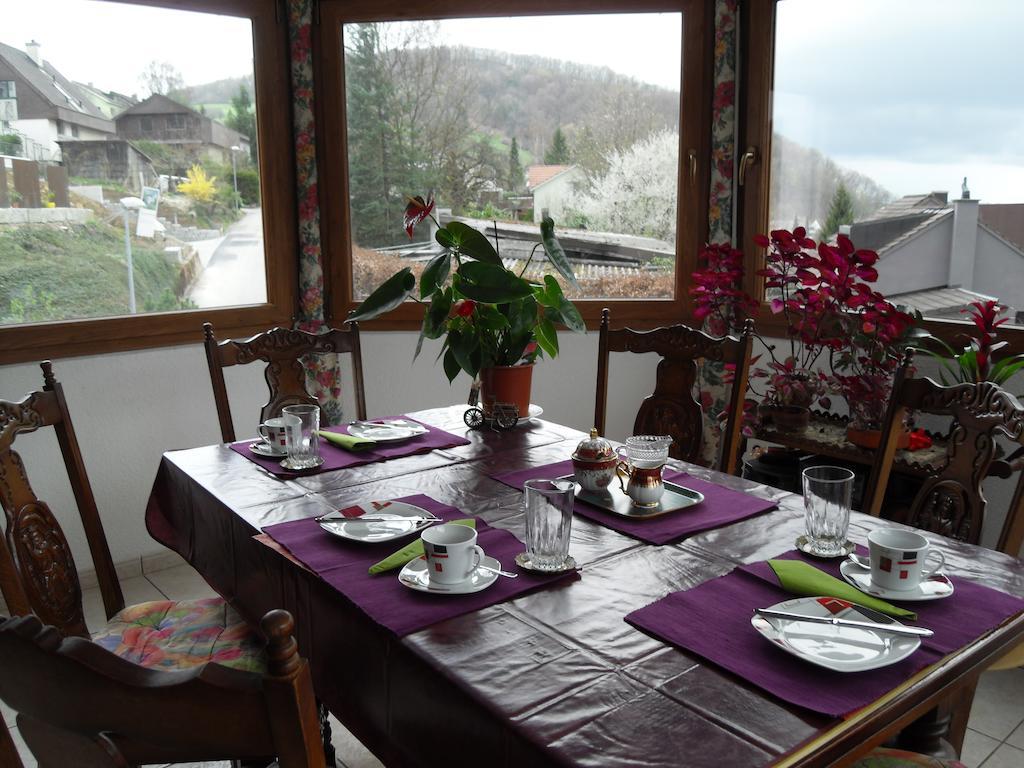 Bed&Breakfast In Flueh Hofstetten-Fluh Exterior photo